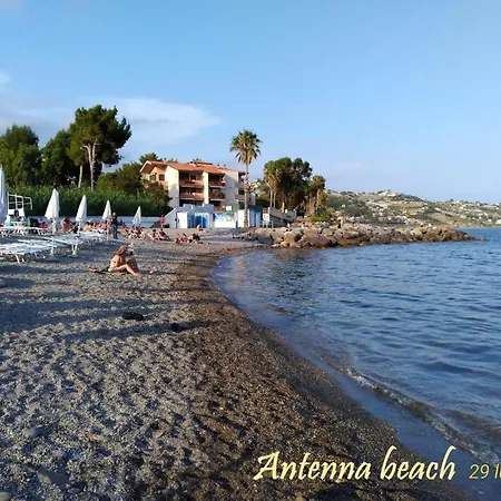 Casa Stefi Sunremo - Private Parking - 5 Min To The