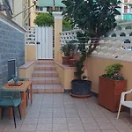 Casa Stefi Sunremo - Private Parking - 5 Min To The Appartamento