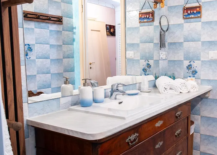 Casa Stefi Sunremo - Private Parking - 5 Min To The * סנרמו